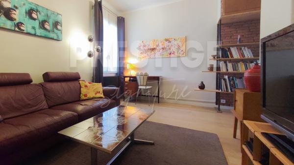 Maison
                                                                                                                                                                                                                                                                                                                        9 pièce(s)                                                                                                                                                                                                          5 chambre(s)                                                                                                                                                                                                          160  m²