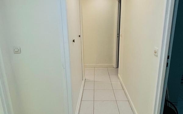 Appartement à vendre    4 pièces • 76 m2 Stains