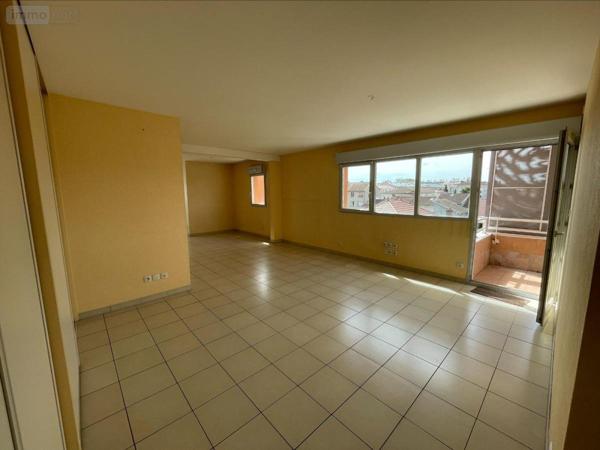 Appartement à vendre à Bourg-en-Bresse dans l'Ain (01000), ref : 01083-1909