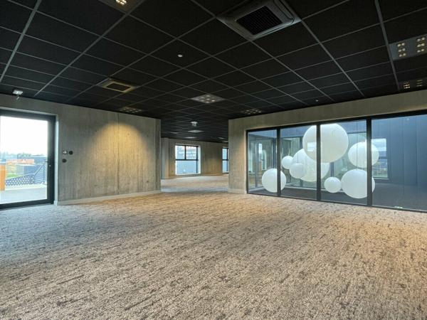 A LOUER - MONTIVILLIERS - BUREAUX - 454 m2 - NEUF
