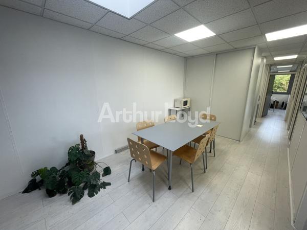 Bureaux à vendre à Villeneuve d’Ascq plateau modulable lumineux accès rapide