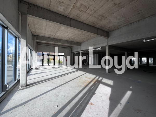 Plateaux de bureaux - À vendre - Épron