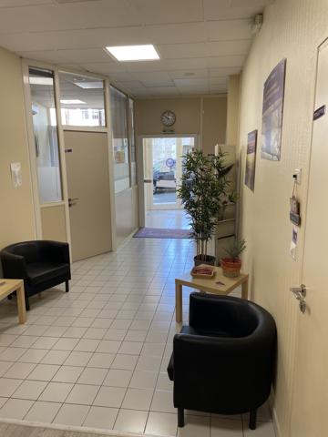 PLATEAU DE BUREAUX PMR -154 m2 - A VENDRE - SOISSONS