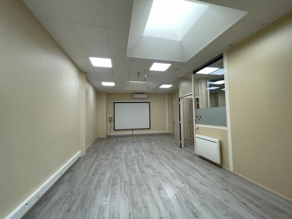 PLATEAU DE BUREAUX PMR -154 m2 - A VENDRE - SOISSONS