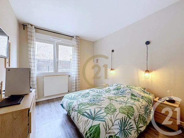 Appartement F4 à vendre  4 pièces - 78,11 m 2   ESSERT  - 90