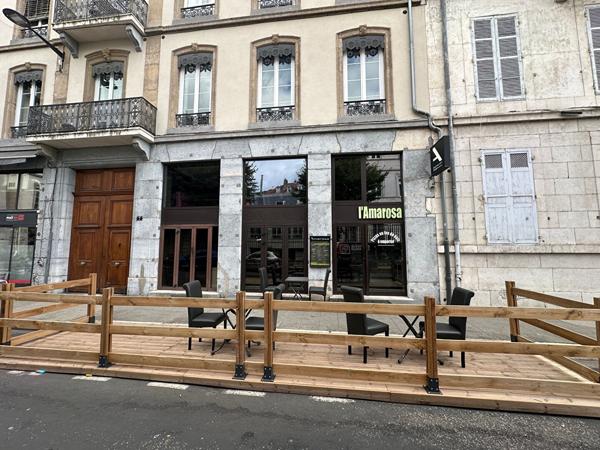 38000 GRENOBLE GRENOBLE- Place Vaucanson