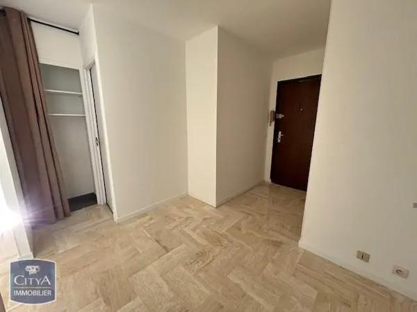 Appartement à louer 3 pièces 74.13m²