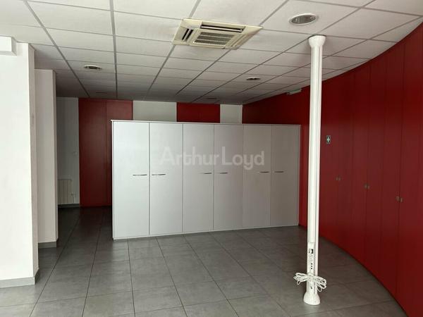 BUREAUX à LOUER de 68 m²