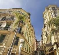 Appartement à BEAUSOLEIL (06240)