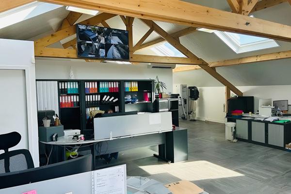 LOCAL D'ACTIVITÉ 428 m² À GAGNY