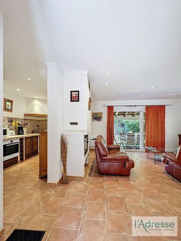 Maison TAVERA - Vue montagne - 4 pièces - 90 m² Habitable - Terrain 1900m2