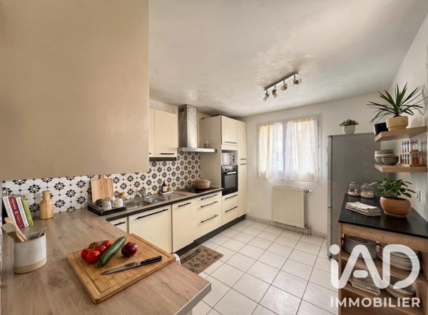Maison à vendre 1 pièce 99,36 m² Savigny-le-Temple