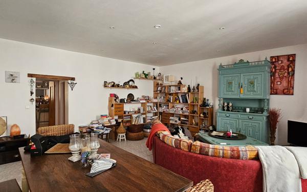 Immeuble à vendre    3 pièces •  Loudun