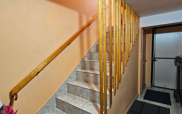 Immeuble à vendre    3 pièces •  Loudun