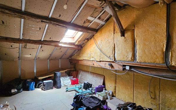 Immeuble à vendre    3 pièces •  Loudun