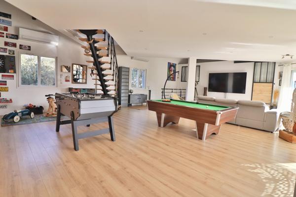 Propriété exceptionnel à Pignans: 378m2 sur terrain 2015 m2