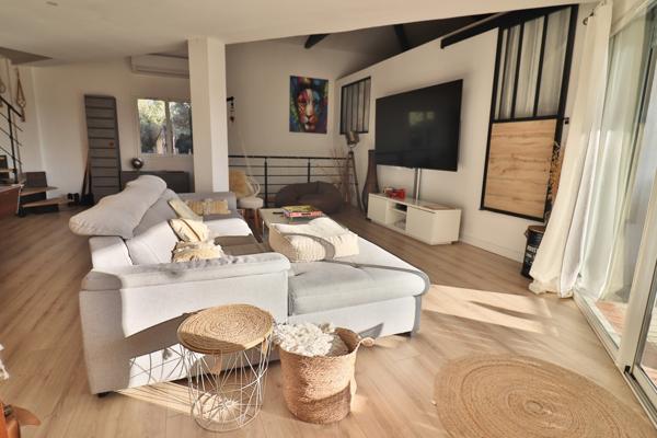 Propriété exceptionnel à Pignans: 378m2 sur terrain 2015 m2