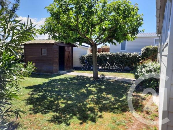 Terrain à vendre  215 m 2   ST DENIS D OLERON  - 17