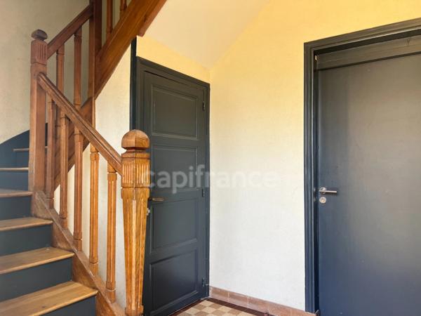 ORLEANS CENTRE, Bel appartement plain pied de plus de 85 m2 avec jardin privatif, terrasse et garage dans petite coproriété très bien entretenue