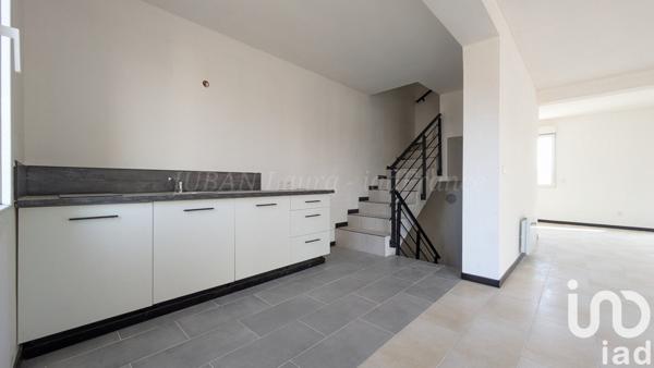 Maison à vendre 6 pièces 122 m² Montereau-Fault-Yonne