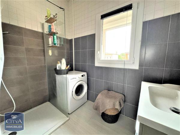 Appartement à louer 3 pièces 73.79m²