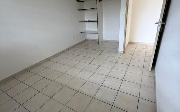 Appartement à louer    2 pièces •  Cayenne