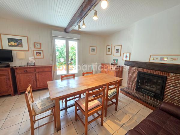 Vente
                Maison156 m² - 6 Pièces -
                    VERON (89510)