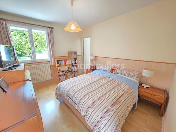 Vente
                Maison156 m² - 6 Pièces -
                    VERON (89510)