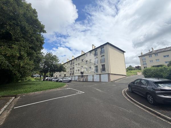 Appartement Beynes 5 pièce(s) - Pour les amateurs de travaux