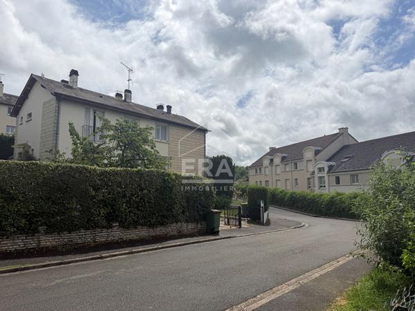 Appartement Beynes 5 pièce(s) - Pour les amateurs de travaux
