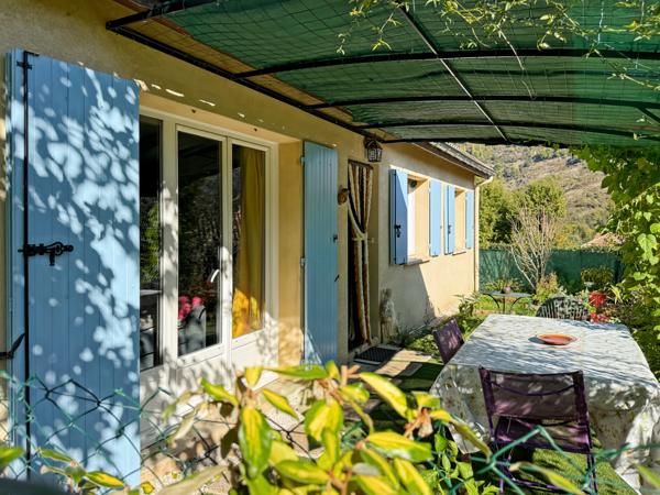 Meyras (07380) Petite Maison dans la Prairie…