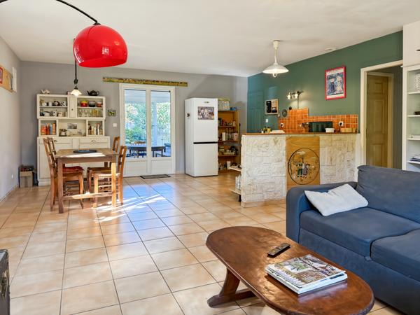 Meyras (07380) Petite Maison dans la Prairie…