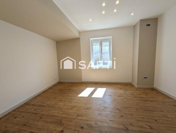 Maison 166m² sur terrain d'environ 524m²