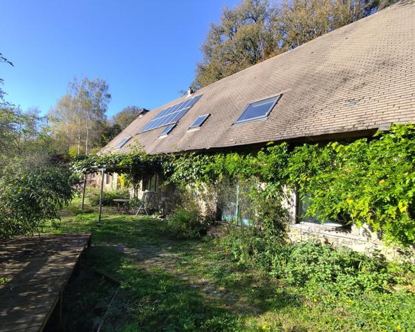 Maison de 250m² - 9 pièces