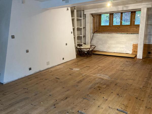 Maison de 250m² - 9 pièces