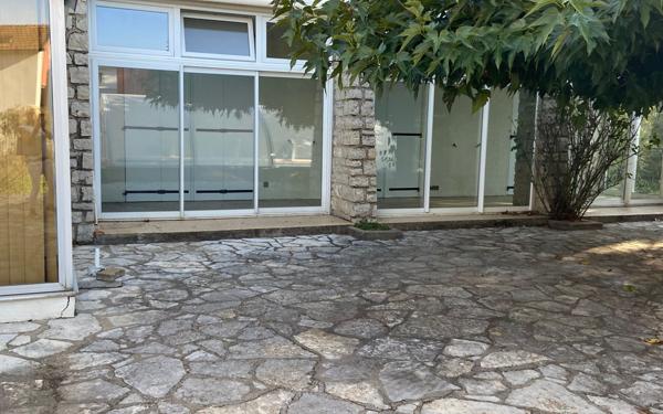 Maison à vendre    8 pièces •  Saint-Gély-du-Fesc