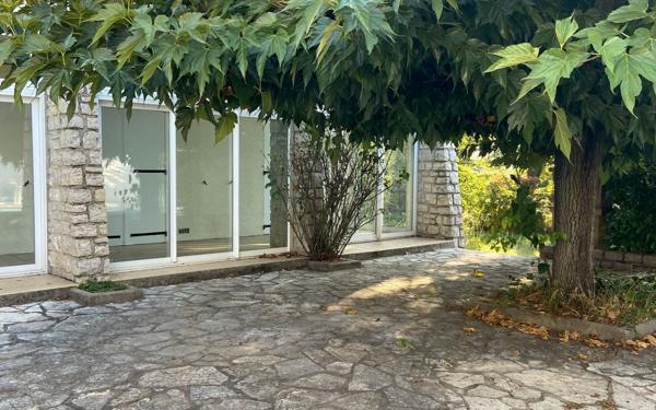 Maison à vendre    8 pièces •  Saint-Gély-du-Fesc