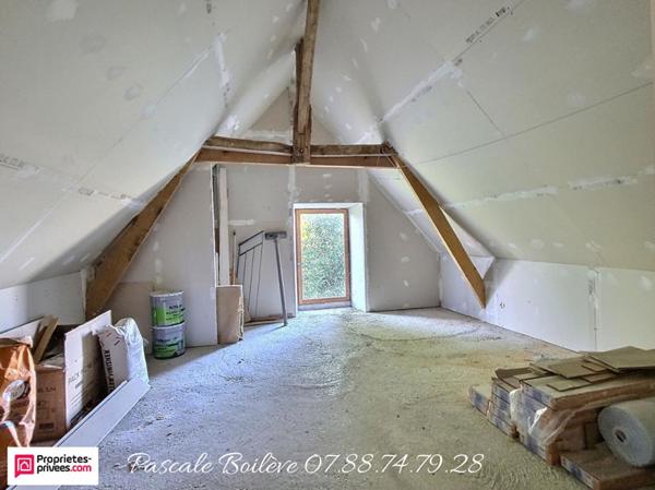 Longère avec travaux de rénovation à terminer - VERNOIL LE FOURRIER (49390)