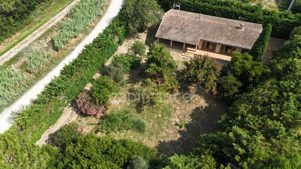 Maison familiale-4 Chambres. MAS-THIBERT