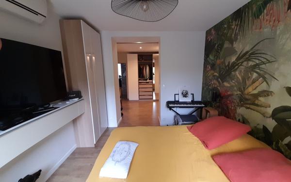 Maison à vendre    4 pièces • 95 930 m2 L'Haÿ-les-Roses