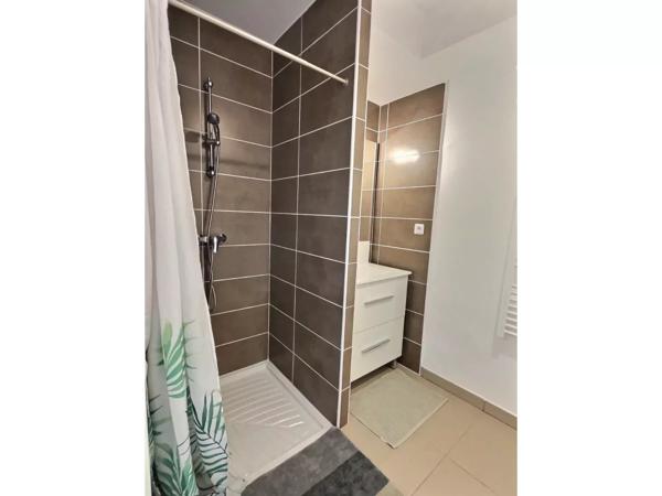 LOCATION SAISONNAIRE