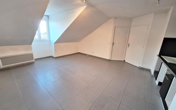 Appartement à louer    2 pièces •  Noisy-le-Grand