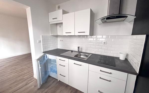 Appartement à louer    1 pièce • 28,65 m2 Lyon 2