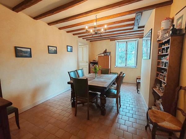 Maison de caractère 12 pièce(s) 279 m2 Cande sur Beuvron.