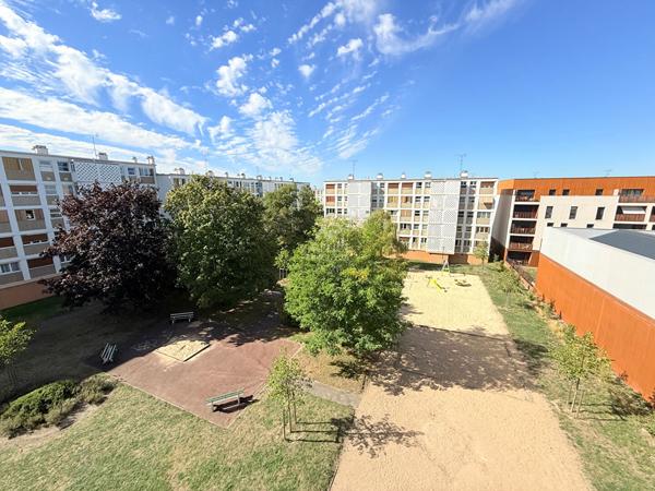 Appartement Conflans Sainte Honorine 4 pièce(s) 68 m2 185 500 € **  - Référence  8294
