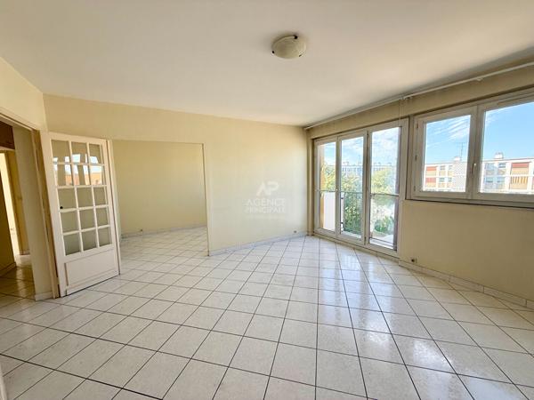 Appartement Conflans Sainte Honorine 4 pièce(s) 68 m2 185 500 € **  - Référence  8294