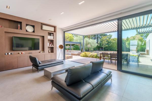 Vente Villa de luxe Baillargues 4 Pièces 233 m²