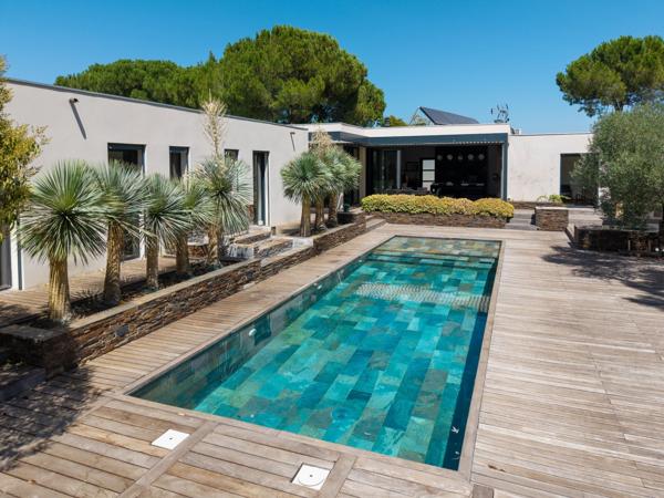 Vente Villa de luxe Baillargues 4 Pièces 233 m²