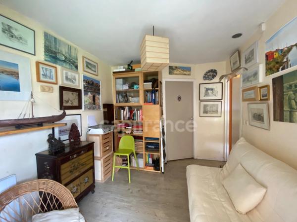 SAINT JEAN DE THOUARS (79) Maison de plain pied 3 chambres et un bureau