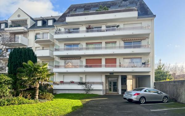Appartement à vendre    3 pièces • 72 m2 Le Pouliguen